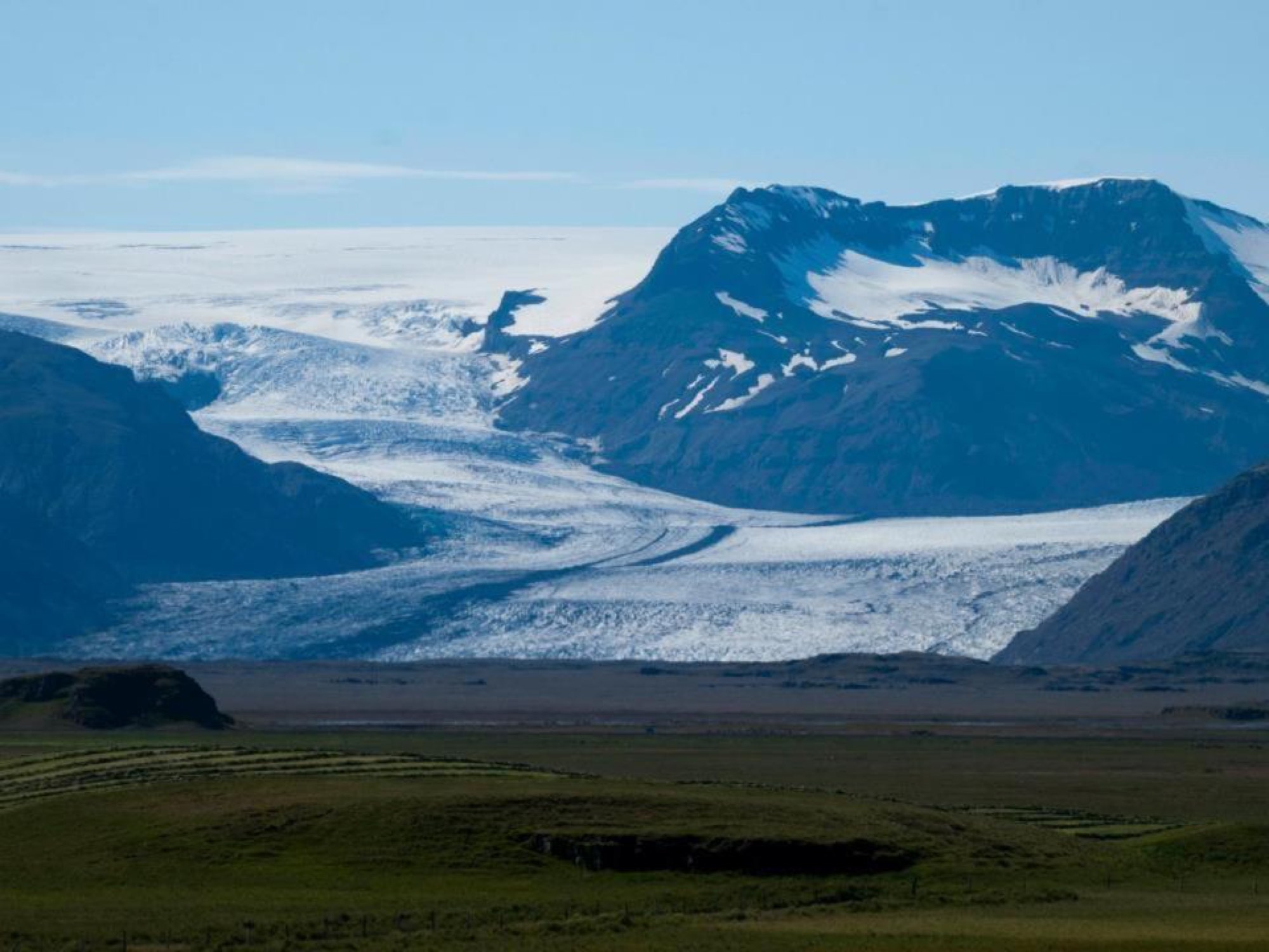 Landslagið umhverfis Nýpugarða