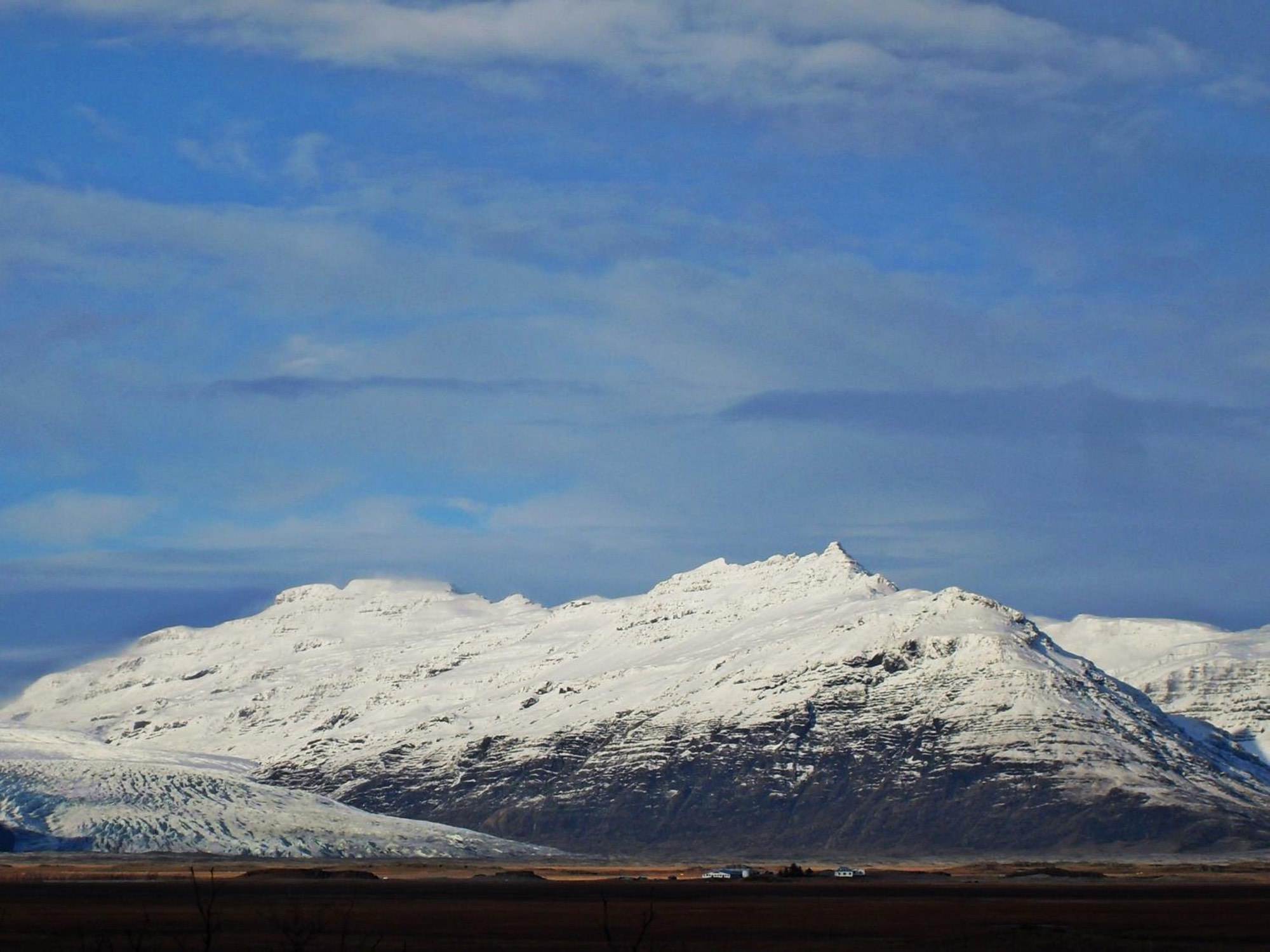 Landslagið umhverfis Nýpugarða